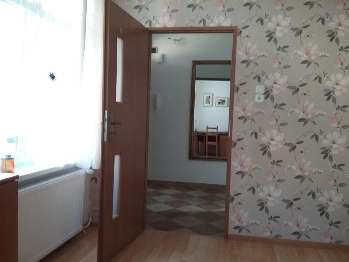 Pokoje Mlodziezowe Appartement Stary Toruń Buitenkant foto