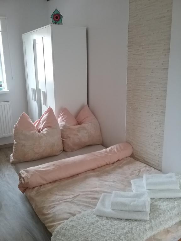 Pokoje Mlodziezowe Appartement Stary Toruń Buitenkant foto
