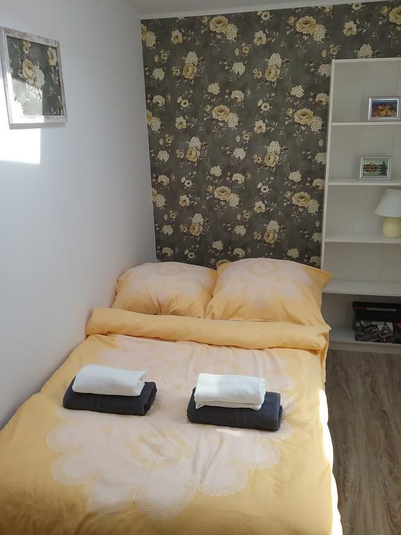 Pokoje Mlodziezowe Appartement Stary Toruń Buitenkant foto